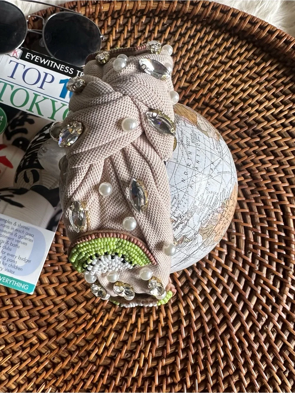Embellished Beige Pearl & Crystal Knot Kiwi Beads Headband